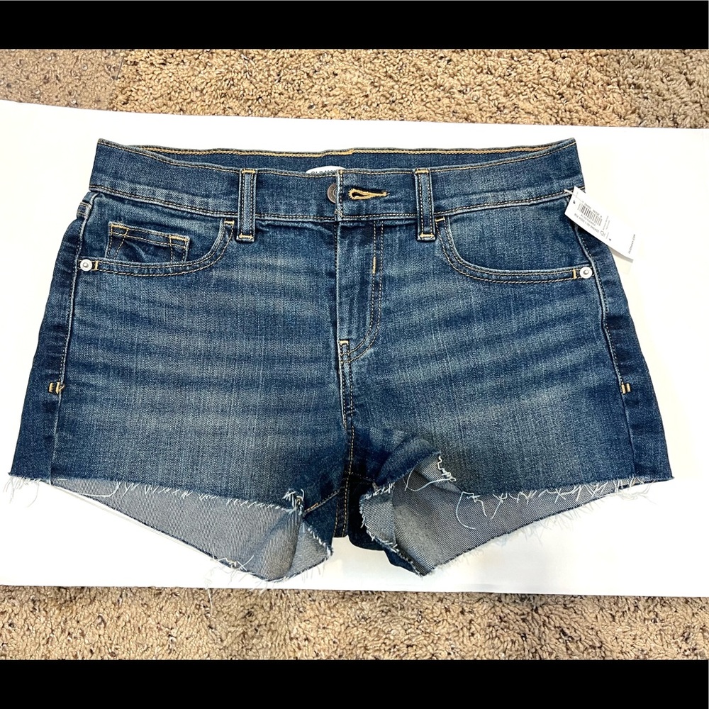 Old Navy Boyfriend Jean Short, Size 4, mid-rise